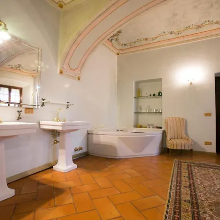 Cascinetta Sleeps 10 * Mombello Monferrato