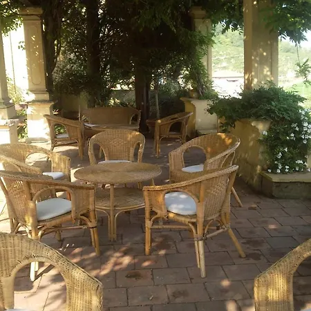 Cascinetta Sleeps 10 * Mombello Monferrato