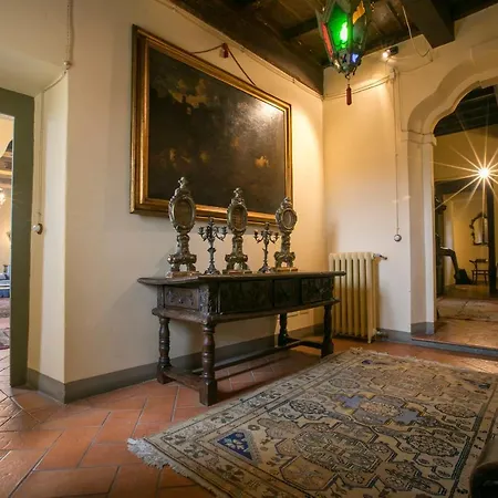 Villa Cascinetta Sleeps 10 *